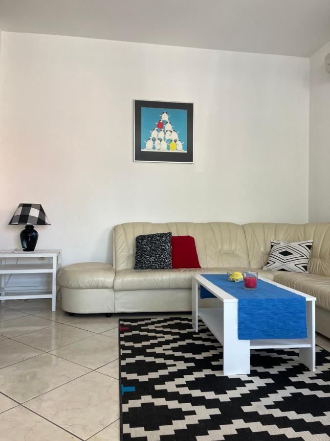 Old Town Center Apartments Supetar Exterior foto